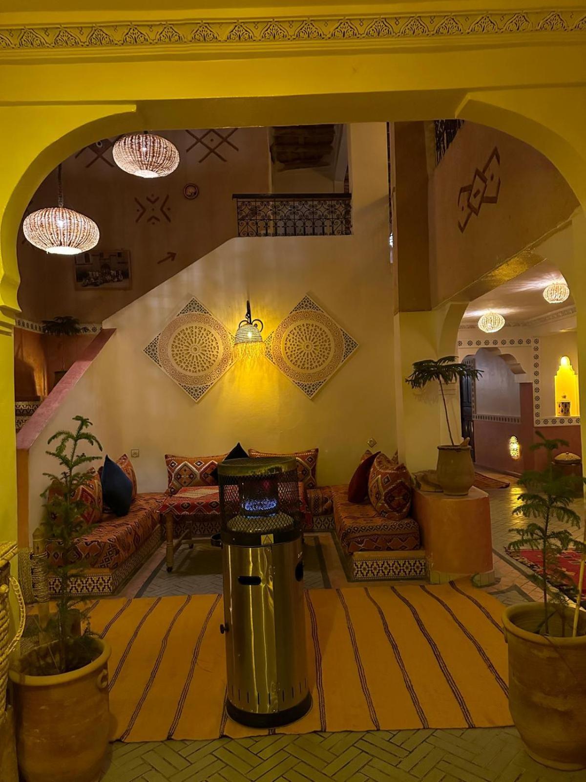 Auberge Tissadrine Akhendachou n'Ait Ouffi Exterior photo